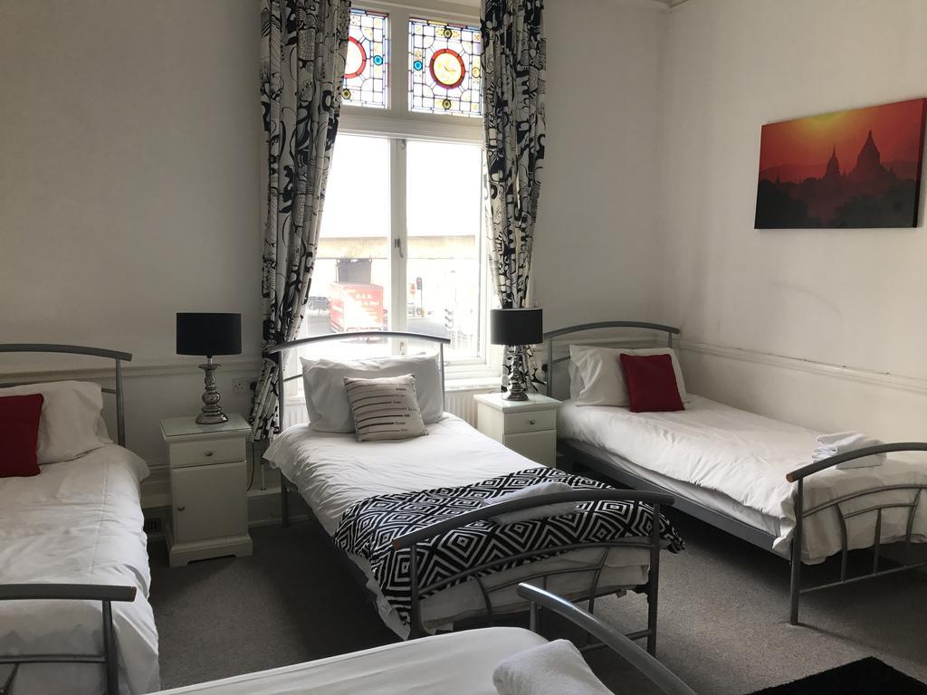 The Angerstein Hotel London Bagian luar foto