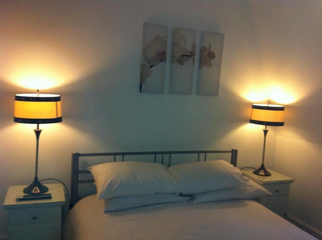 The Angerstein Hotel London Bagian luar foto